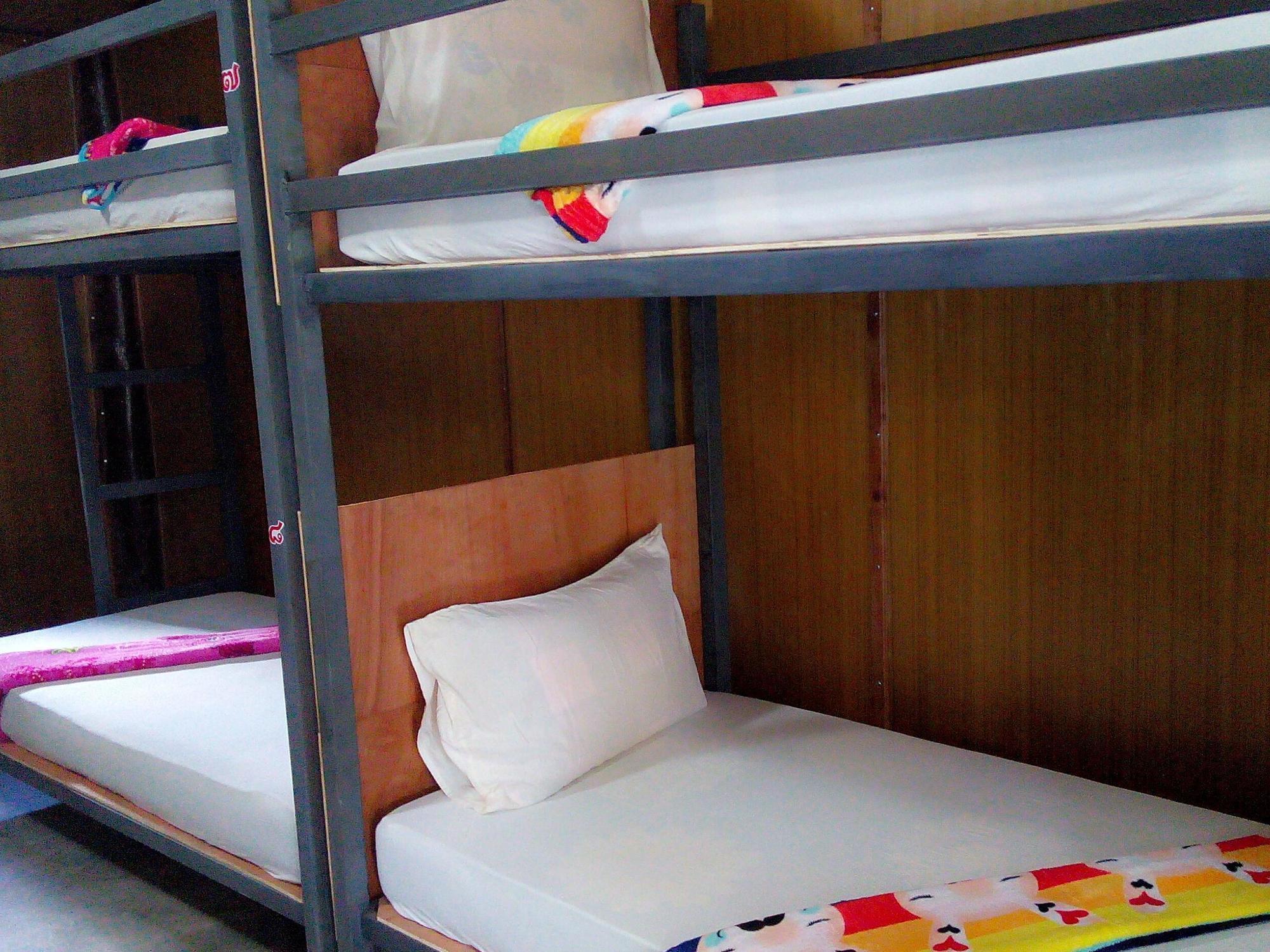 Chill Chill Long Beach Hostel Koh Lanta Luaran gambar