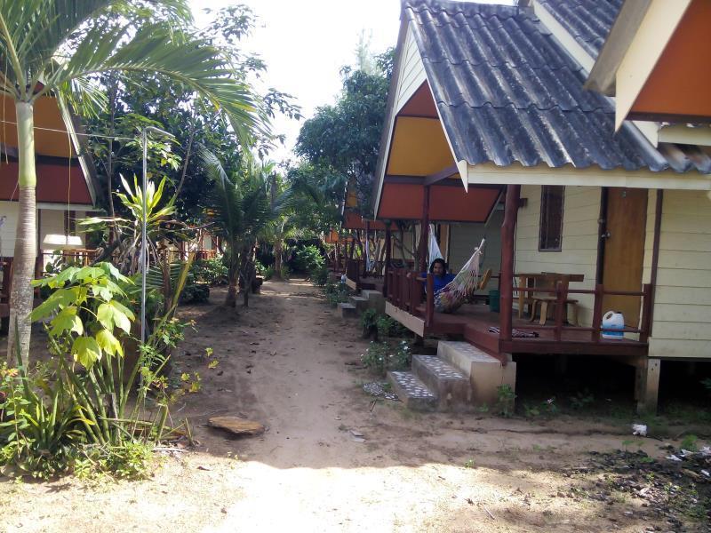 Chill Chill Long Beach Hostel Koh Lanta Luaran gambar